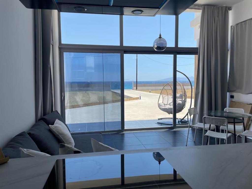 Beach Front Apartments 2-3-4 Elaionas  Extérieur photo